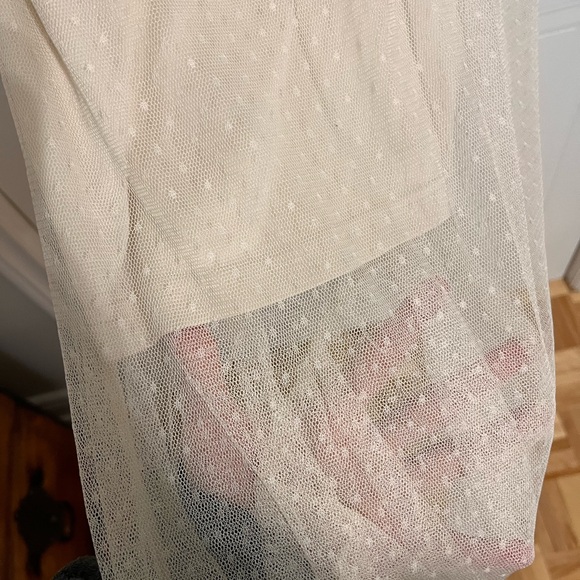 Boutique 1861 - Nude lace bodice with sheer high-low dress - Picture 3 of 5